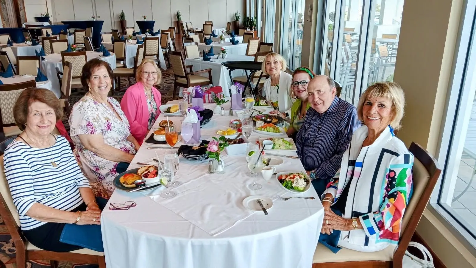 Members around the table at the Ladies’ Lunch at the Sarasota Yacht Club, July 2026.